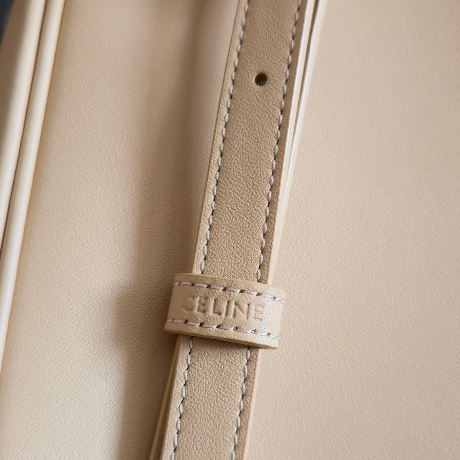 CELINE MEDIUM CAMILLE 16 SOFT BAG 36 LIGHT BEIGE IN SMOOTH CALFSKIN