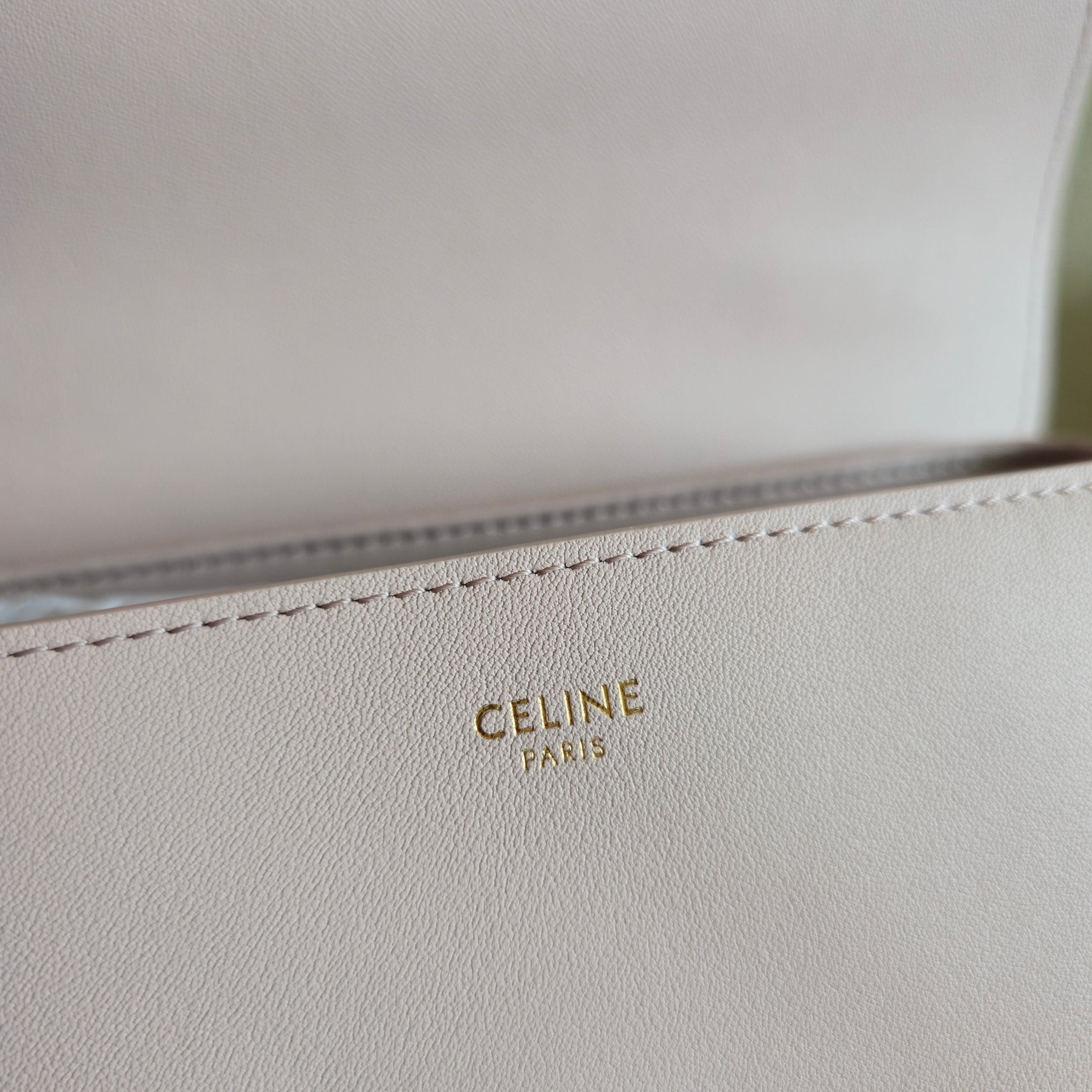 CELINE 25S NINO BAG 20MM IN LIGHT PINK GRAINED CALFSKIN GOLD HARDWARE
