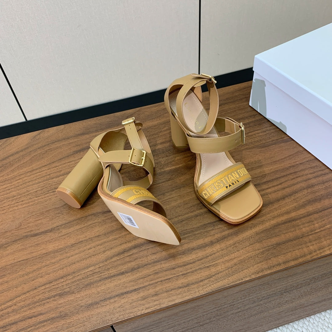 DIOR THREE-STRAP HIGH-HEELED EMBROIDERED SANDALS CAMEL BROWN
