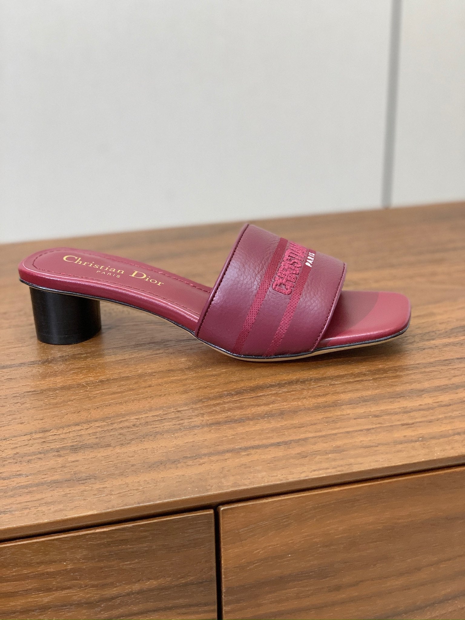 DIOR 25S HIGH-HEEL SANDALS 40 MM IN DARK RED CALFSKIN