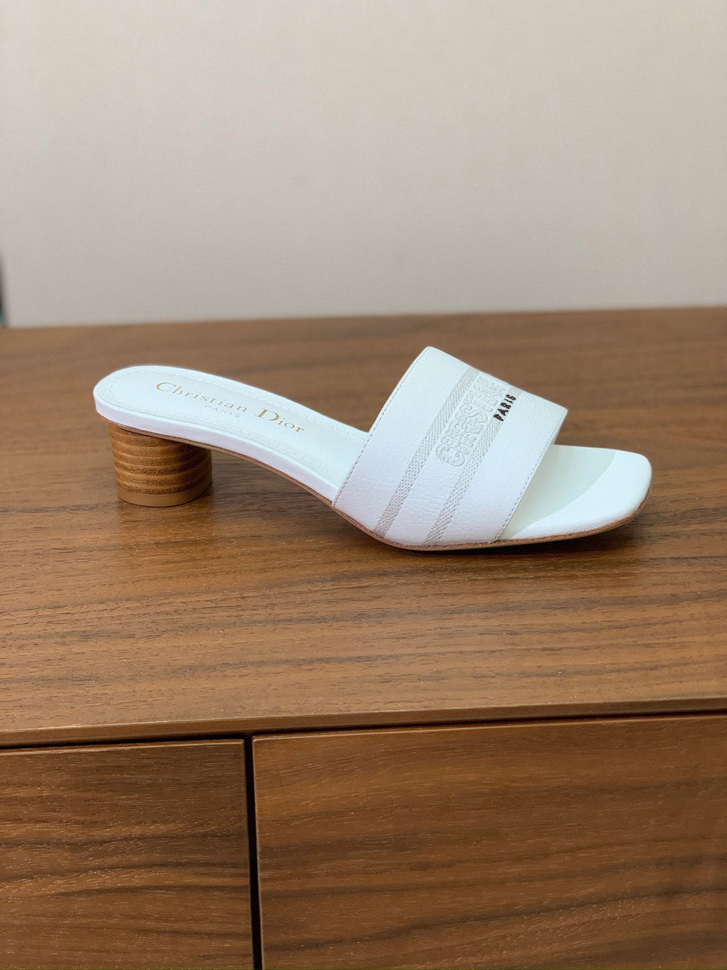 DIOR 25S HIGH-HEEL SANDALS 40 MM IN WHITE CALFSKIN