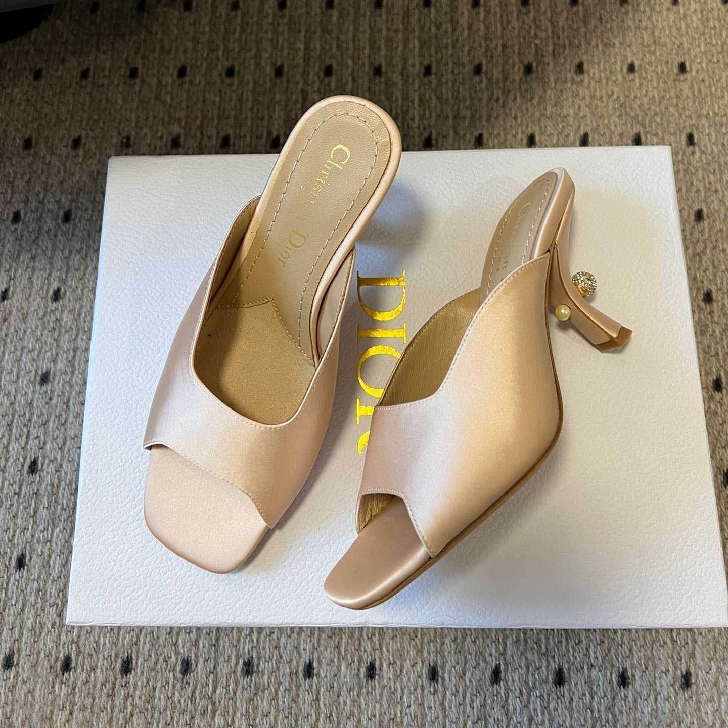 DIOR CD TRIBALES PUMPS IN BEIGE SATIN AND CALFSKIN