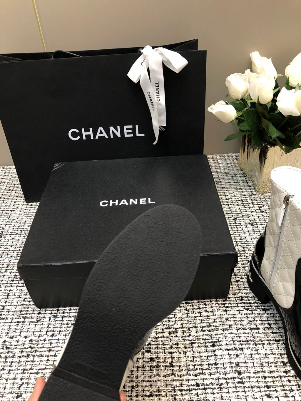 CHANEL ROUND-TOE SHORT BOOTS BLACK MIX WHITE SHEEPSKIN
