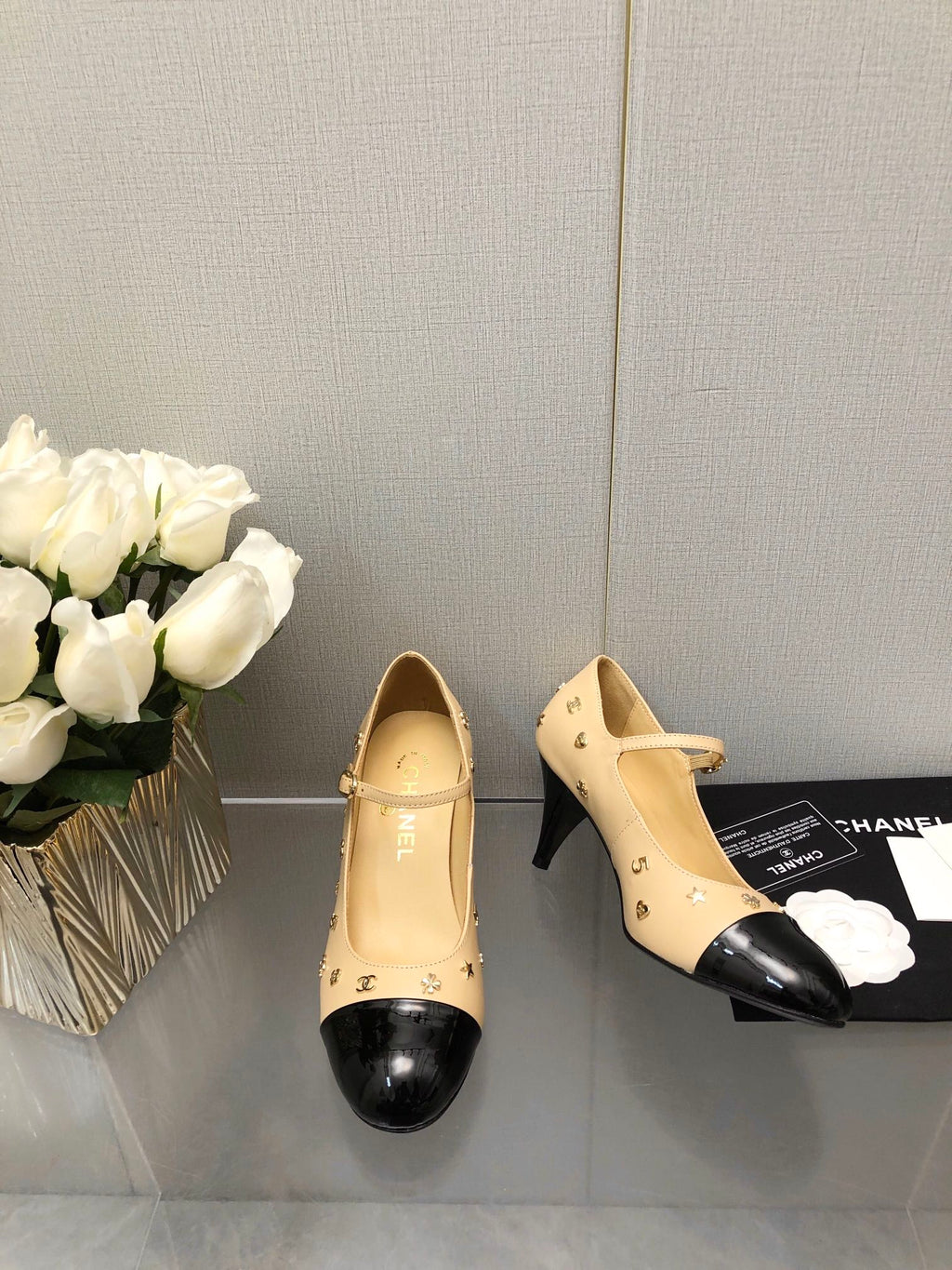 CHANEL MARY JANE BEIGE CREAM MIX BLACK LAMBSKIN ATTACH METAL