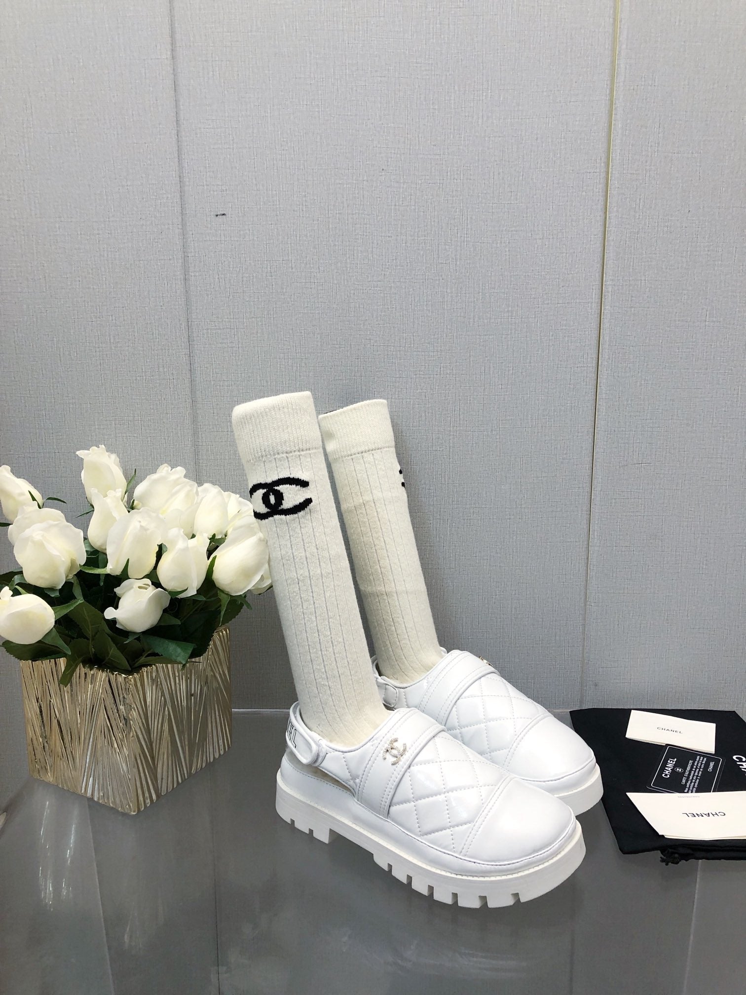 CHANEL CHUNKY PLATFORM SHEARLING SLIPPER WHITE LAMBSKIN