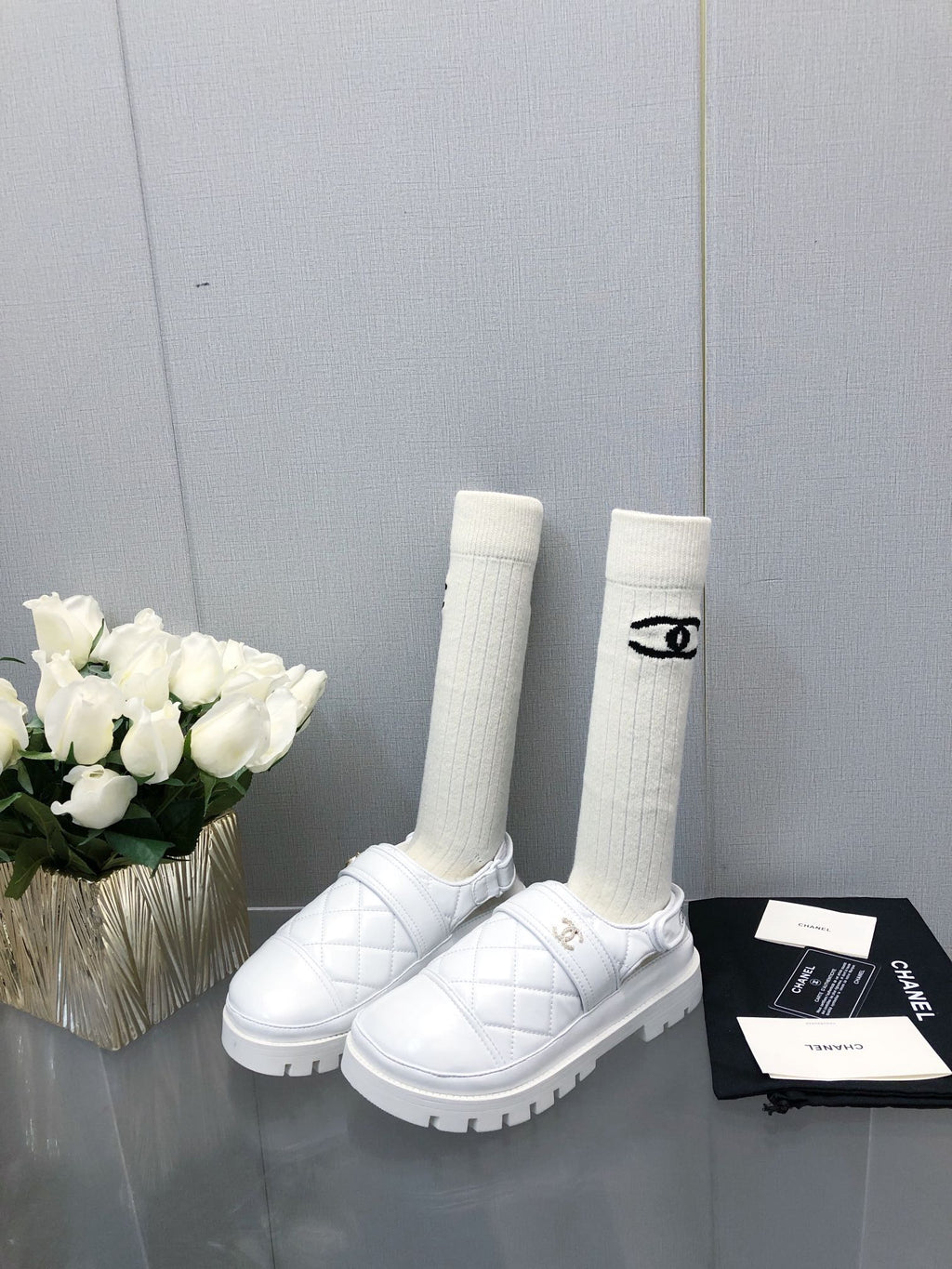 CHANEL CHUNKY PLATFORM SHEARLING SLIPPER WHITE LAMBSKIN
