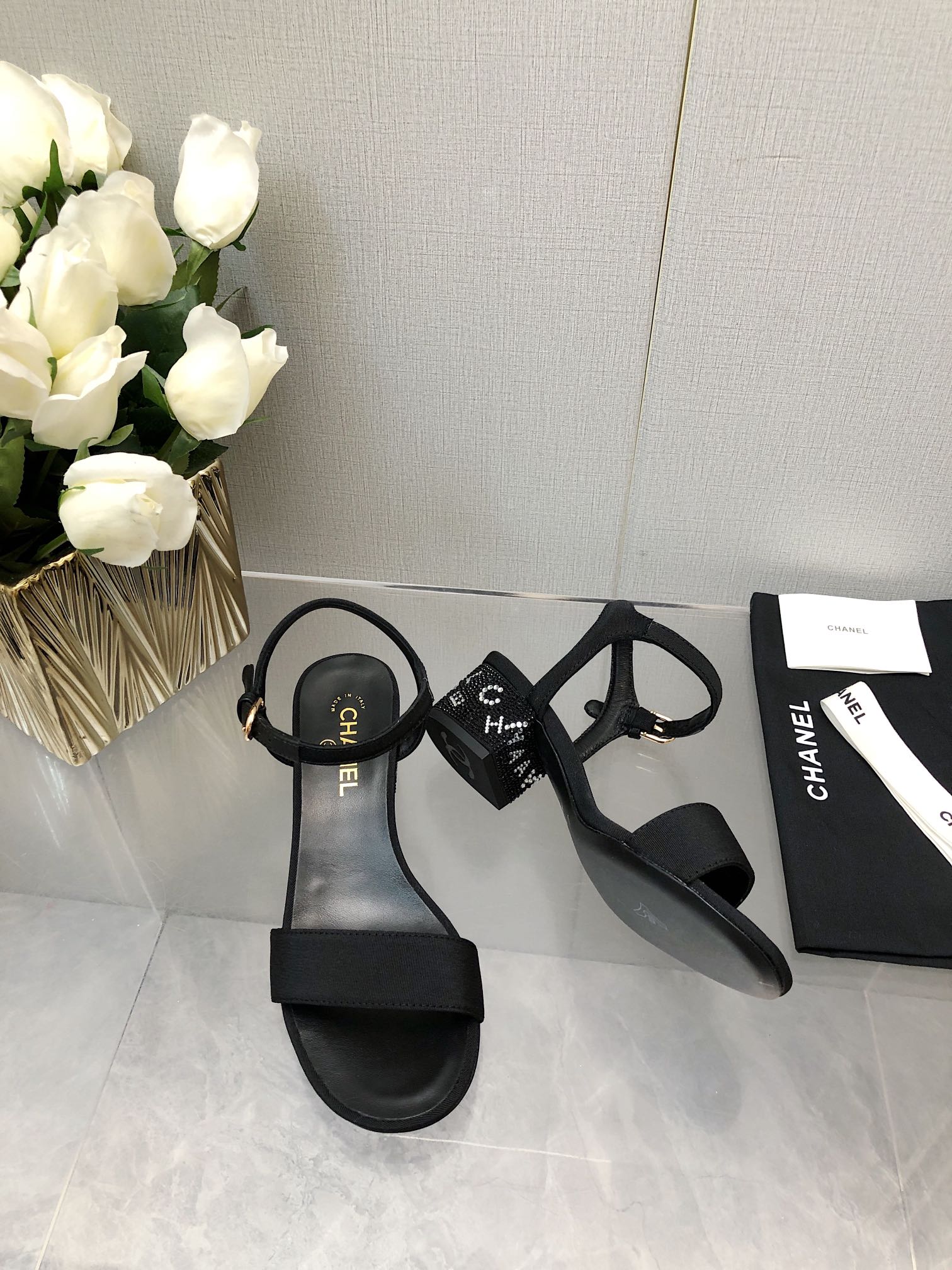 CHANEL BLOCK HEEL WITH CRYSTAL 5 CM SANDAL IN BLACK FABRIC