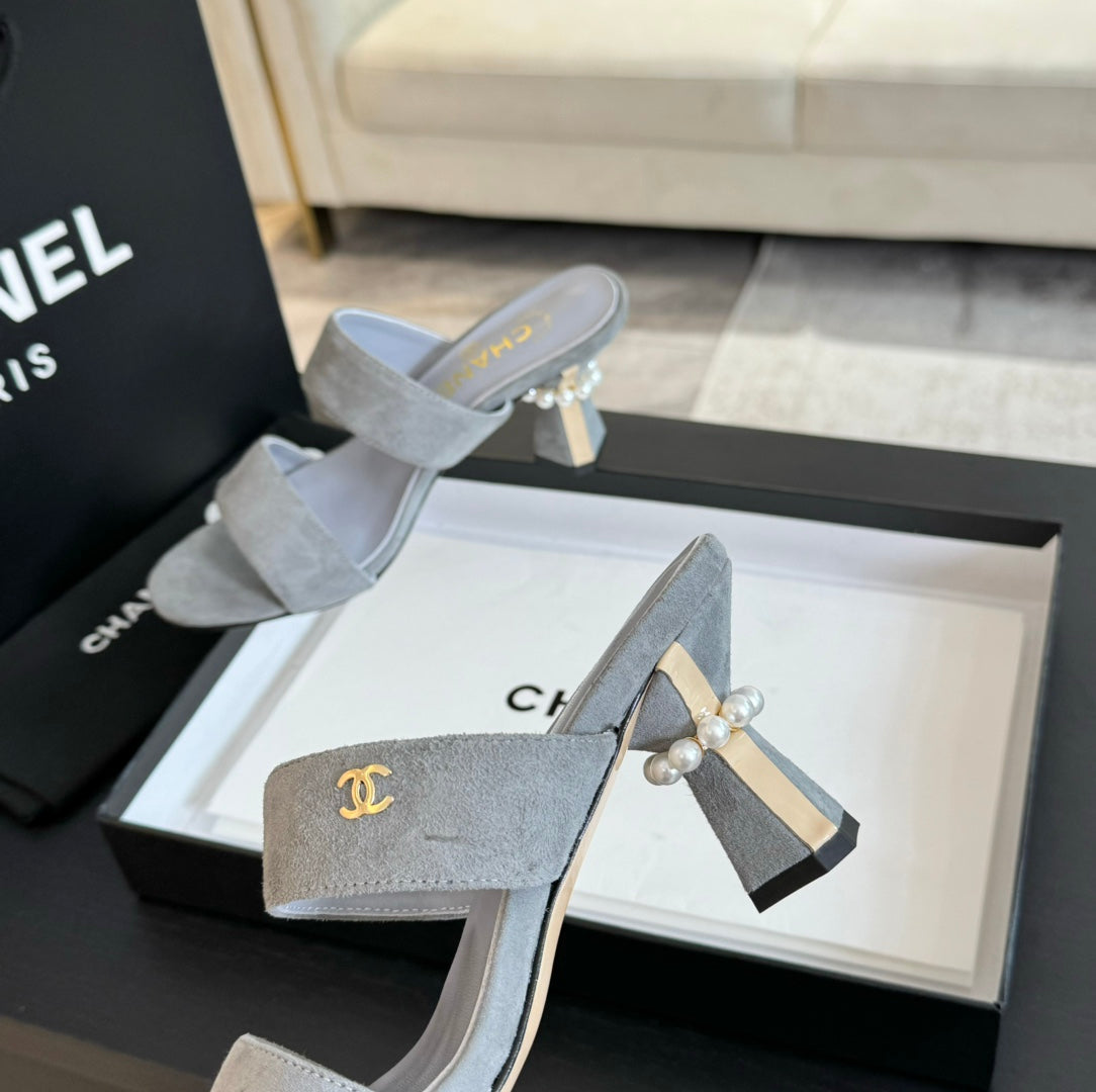 CHANEL High Heels Lambskin Gray