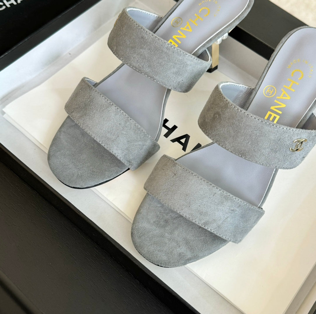 CHANEL High Heels Lambskin Gray