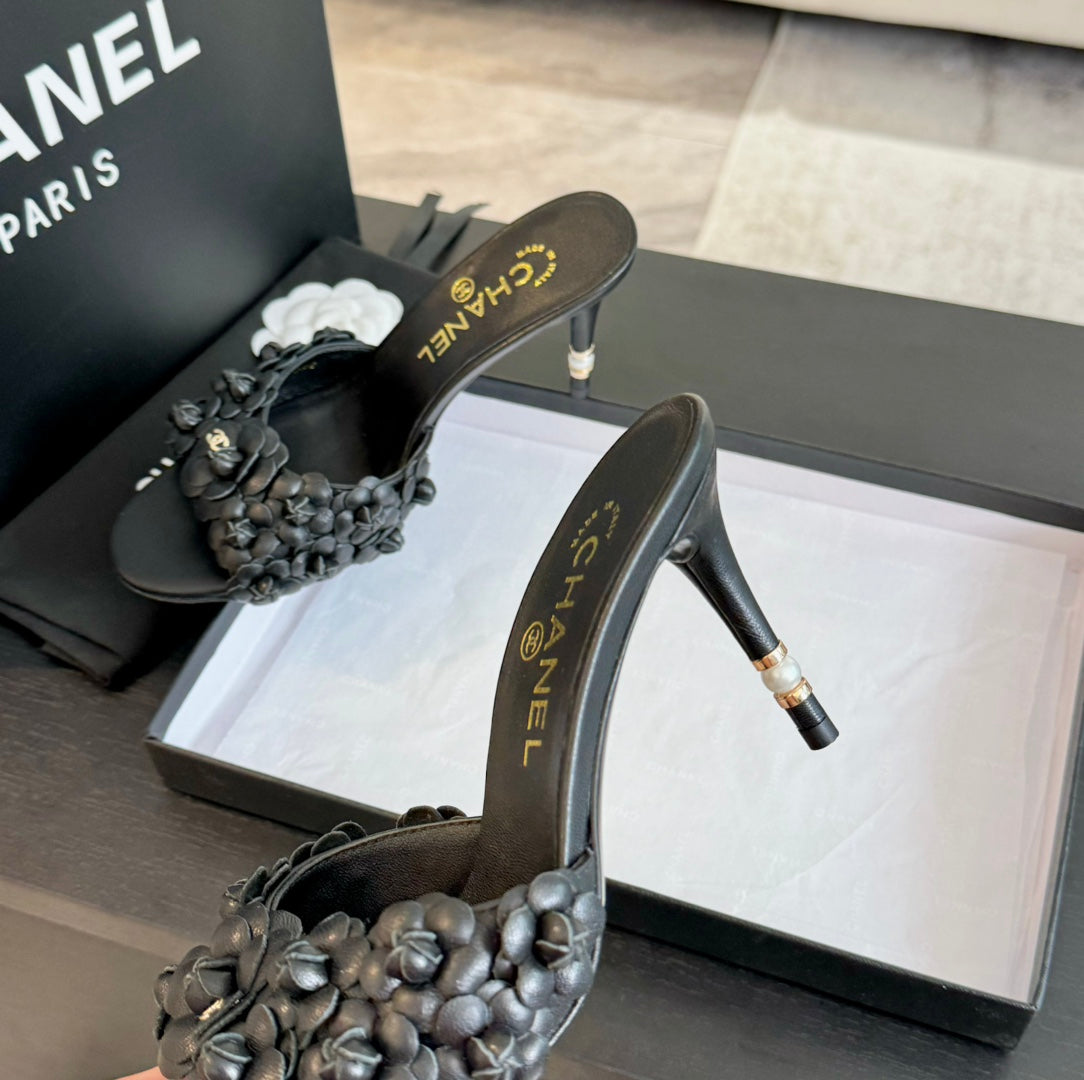 CHANEL Little Camellia World Thin High Heels Black Lambskin