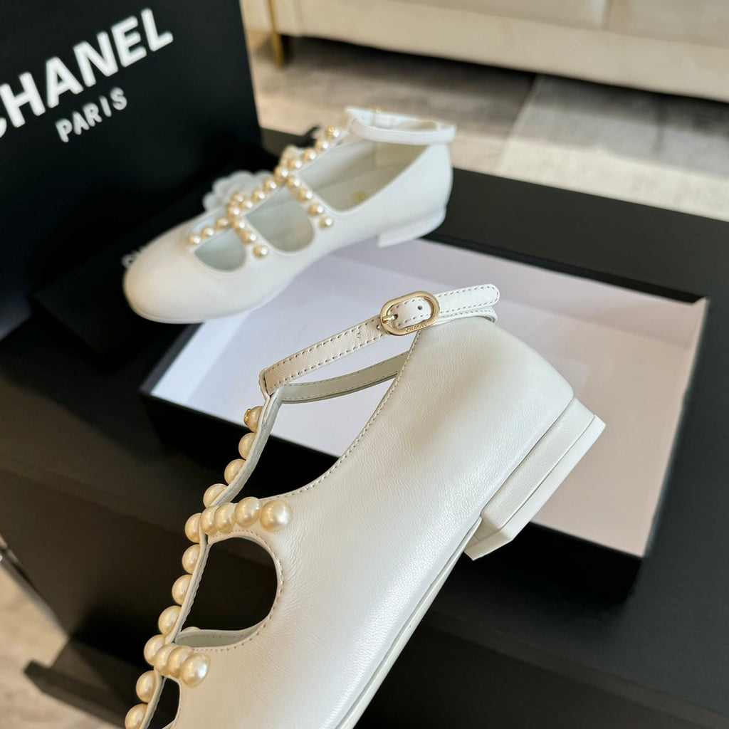 CHANEL MARY JANES SHOES WHITE GOATSKIN WITH FAUX PEARL