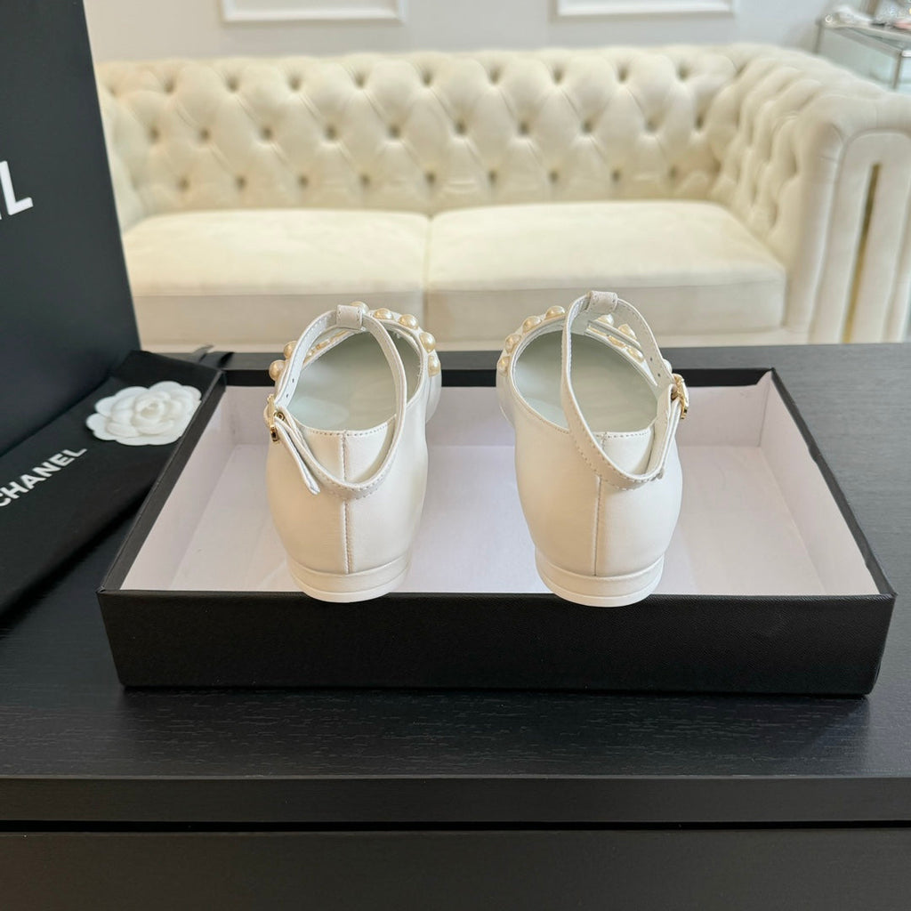 CHANEL MARY JANES SHOES WHITE GOATSKIN WITH FAUX PEARL