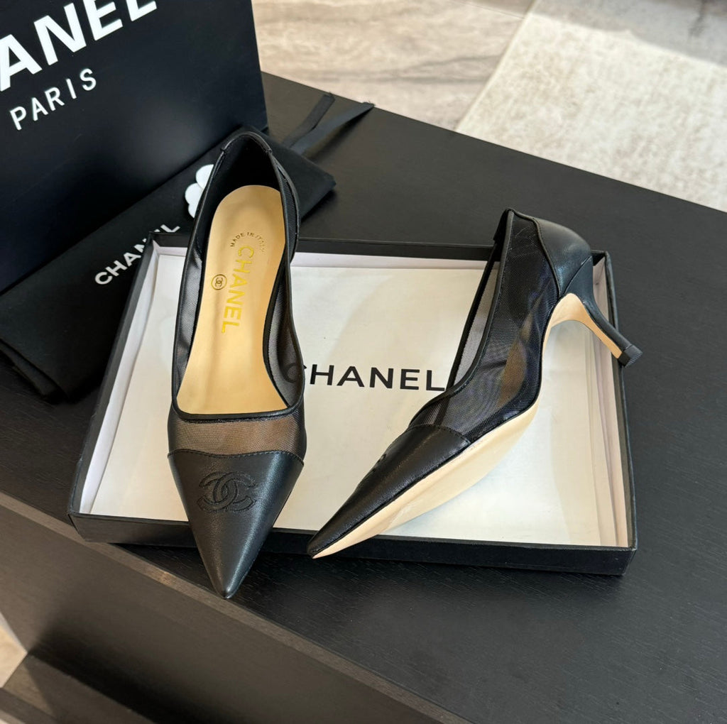 CHANEL MESH LOGO HEELS IN BLACK LAMBSKIN