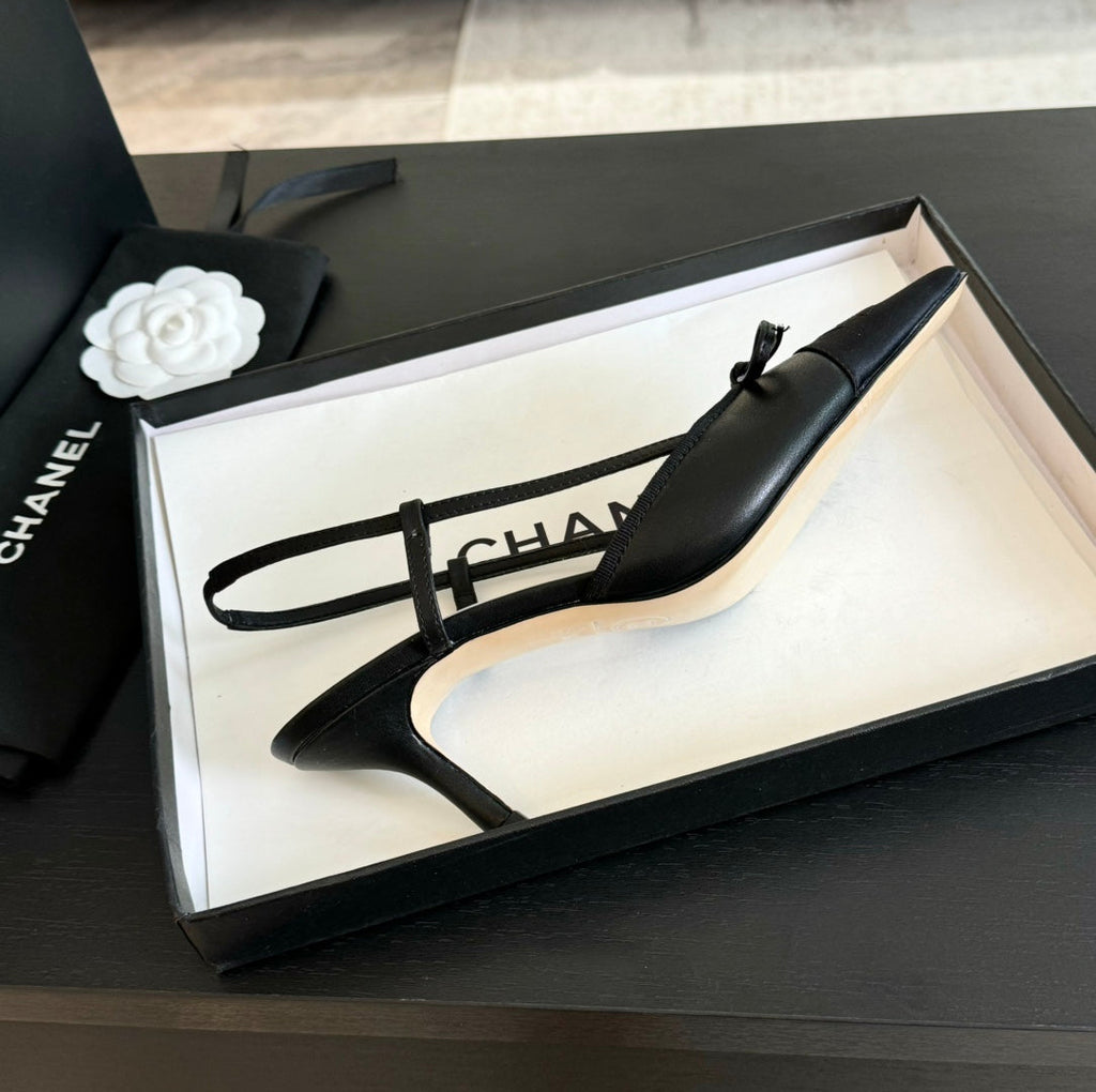 CHANEL SLINGBACK WITH BOW IN BLACK LAMBSKIN