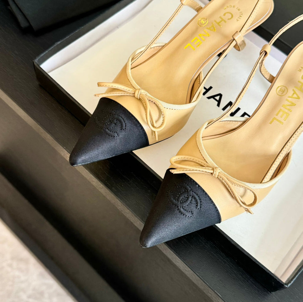 CHANEL SLINGBACK WITH BOW IN BEIGE CREAM MIX BLACK LAMBSKIN