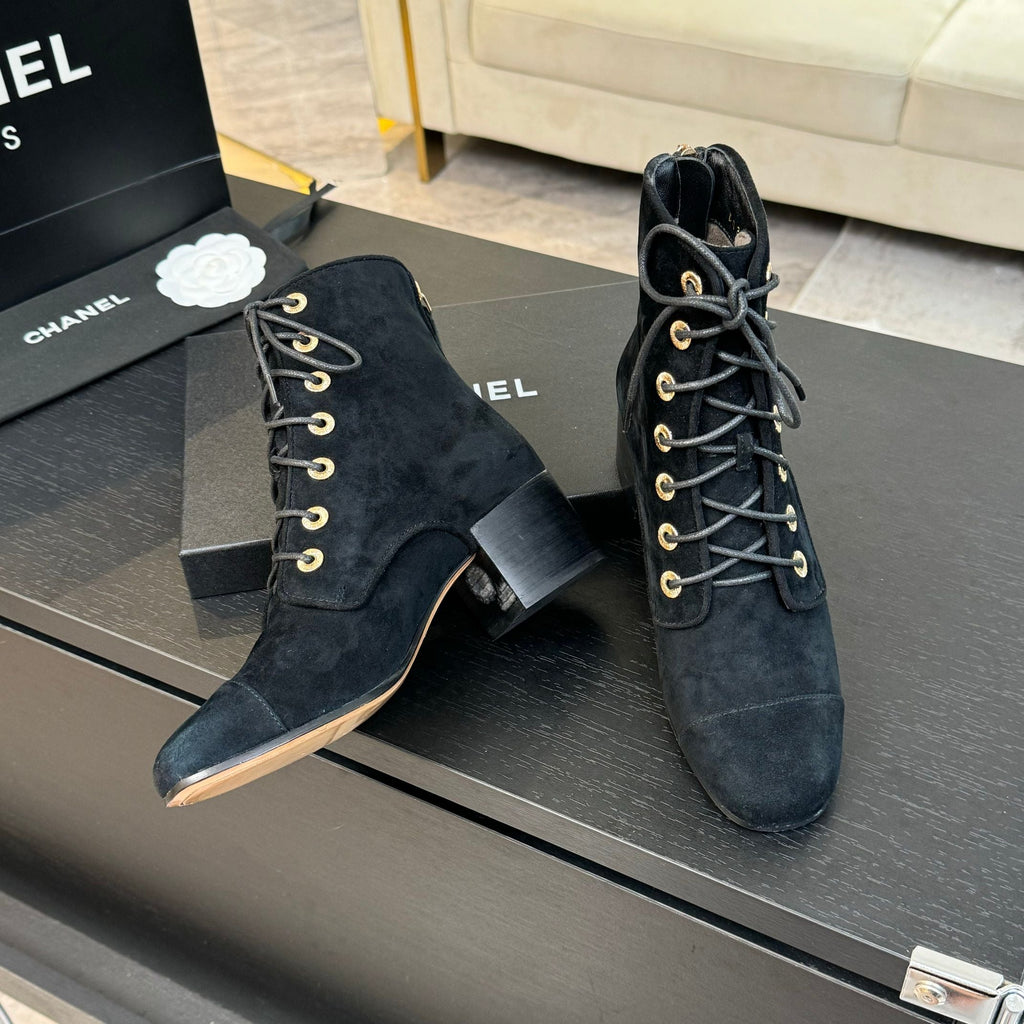 CHANEL LACE-UP SHORT BOOTS IN BLACK SUEDE