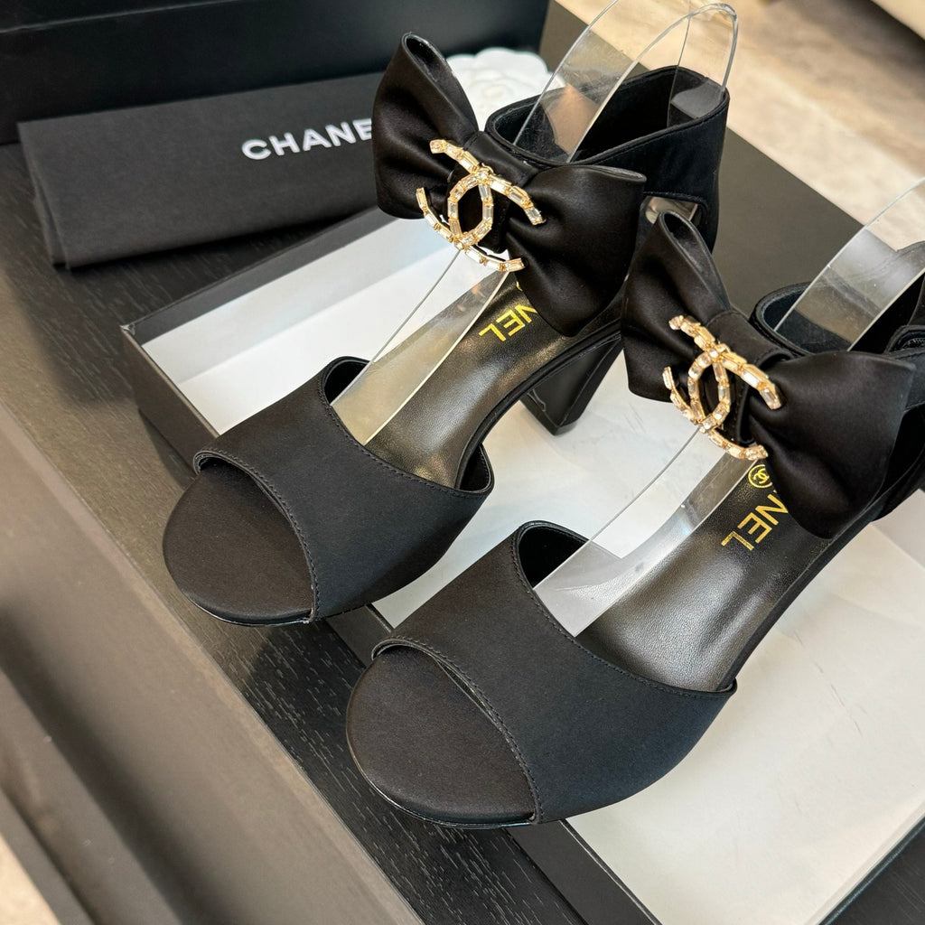 CHANEL HIGH SANDAL OPEN TOE IN BLACK SATIN