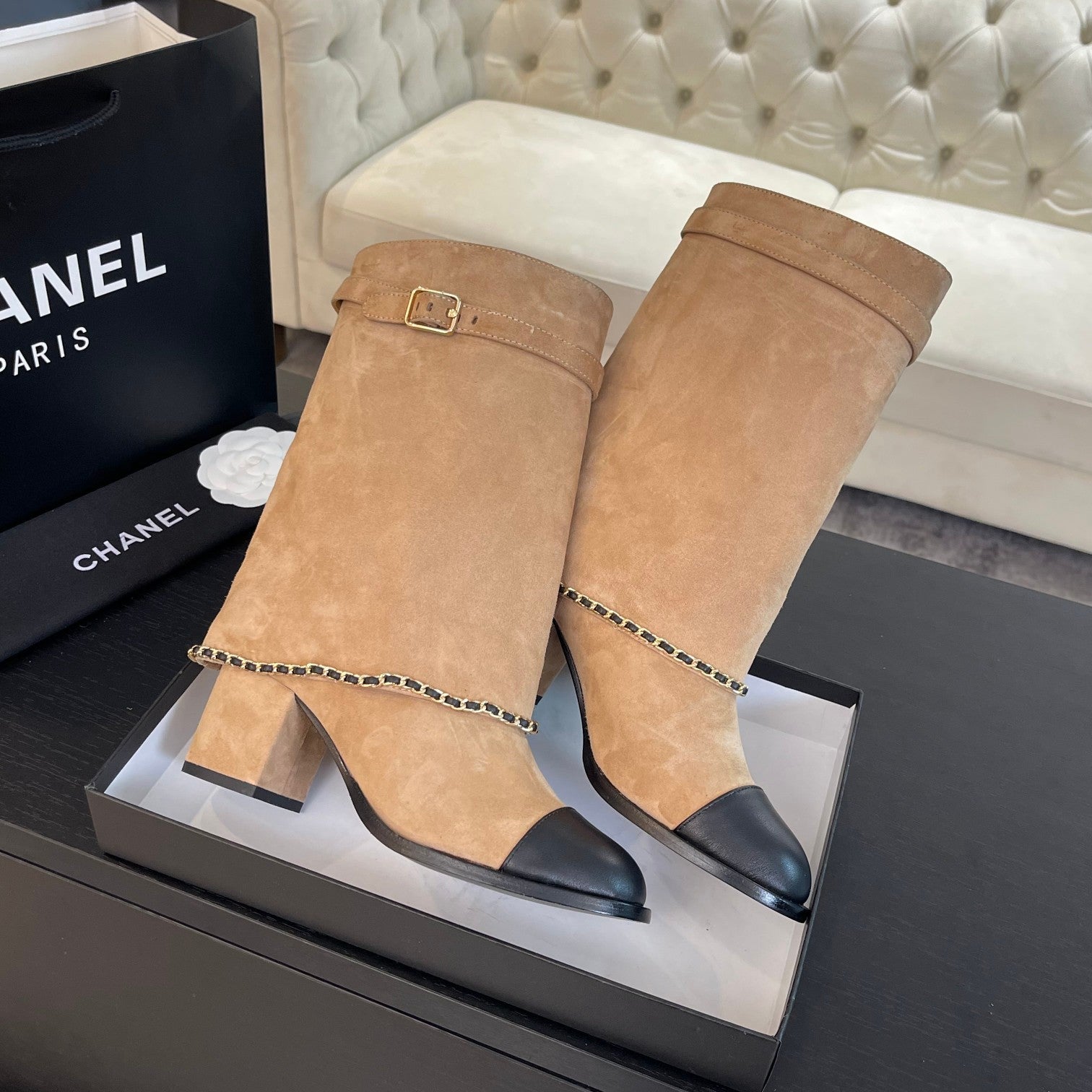 CHANEL SHORT BOOTS 6.5 CM IN CIDER BROWN SUEDE AND BLACK CALFSKIN