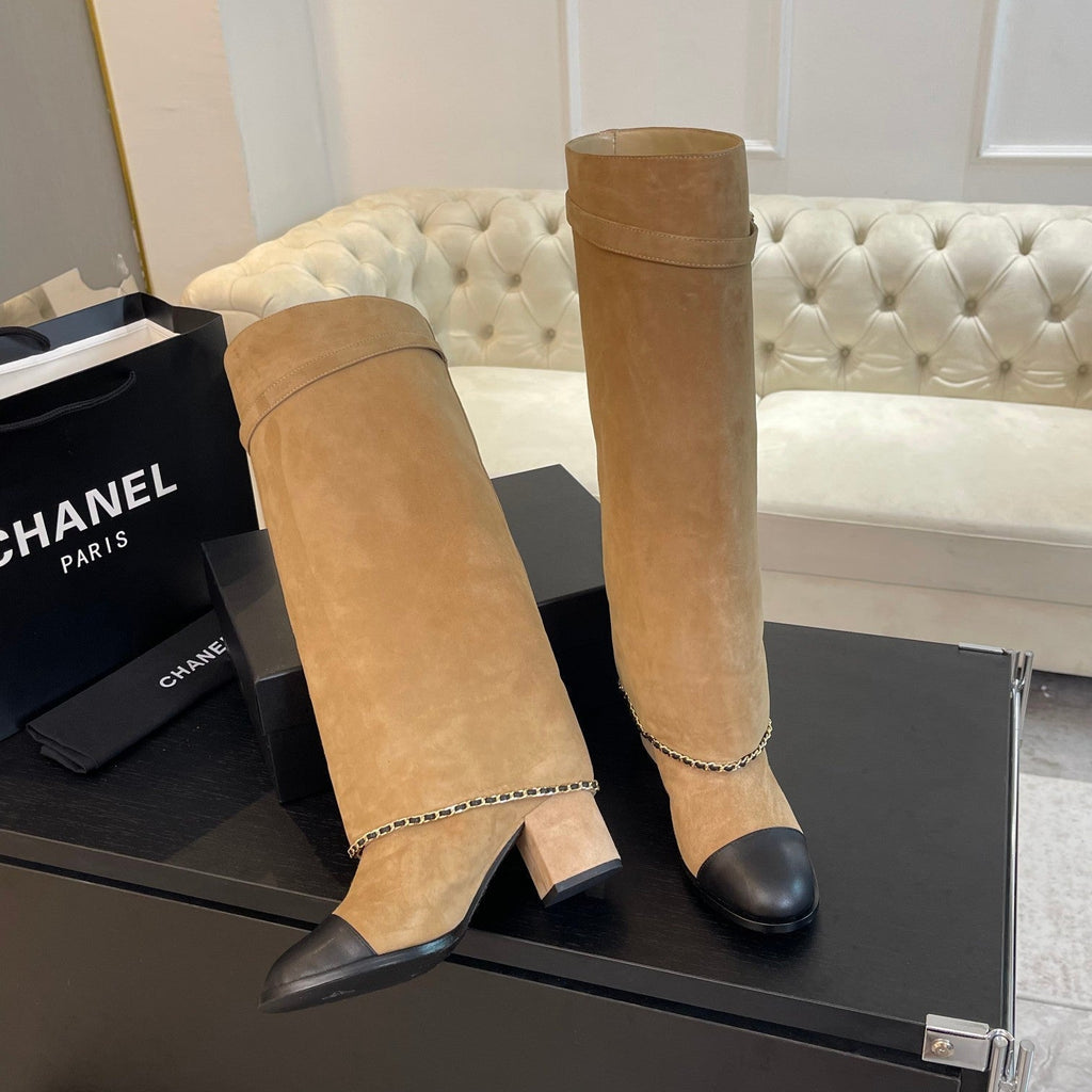CHANEL HIGH BOOTS 6.5 CM IN CIDER BROWN SUEDE AND BLACK CALFSKIN