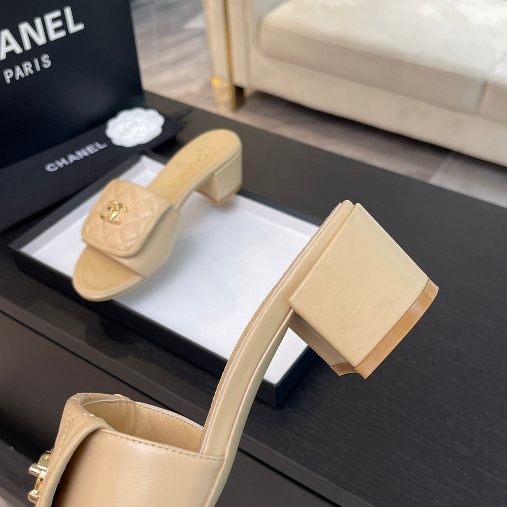 CHANEL MID-HEEL 5 CM MULE IN TUSCAN BEIGE LAMBSKIN