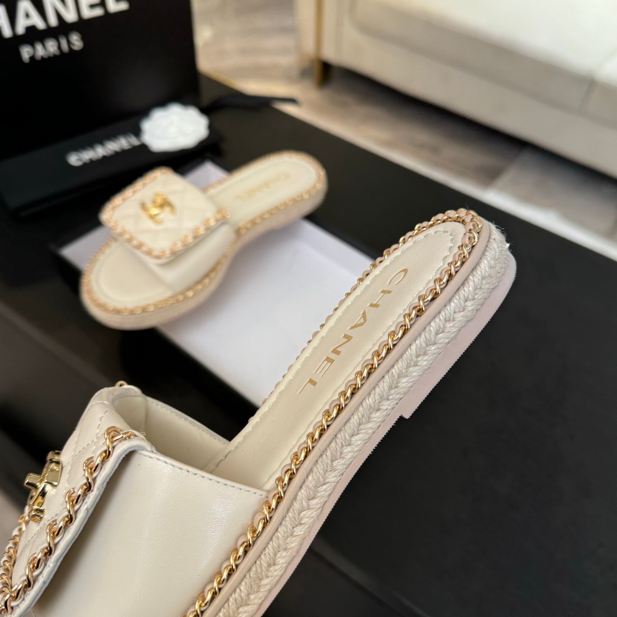 CHANEL Logo Mule Sandal 20mm White Lambskin 183980