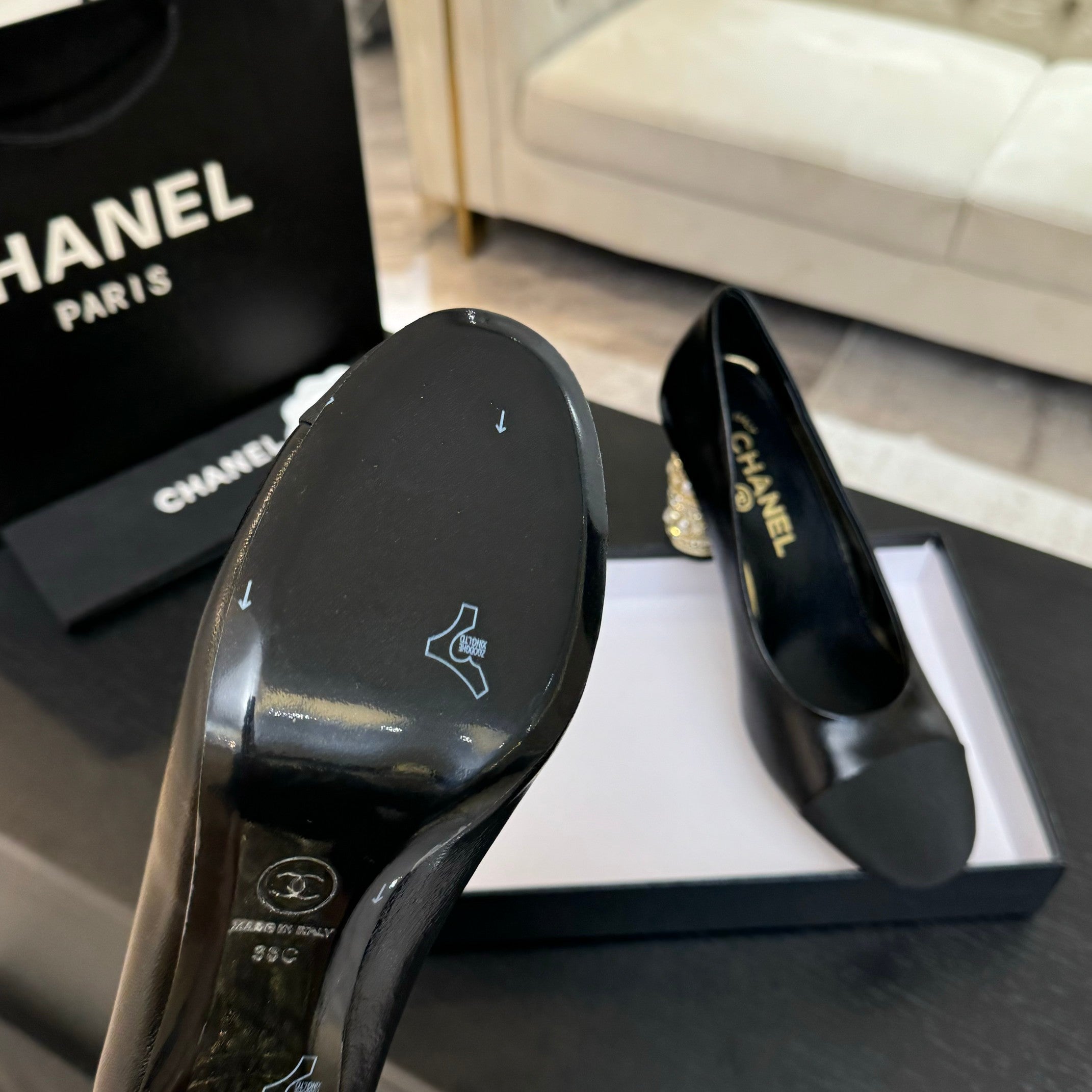 CHANEL HIGH HEEL 85 MM SANDALS IN BLACK CALFSKIN AND FABRIC