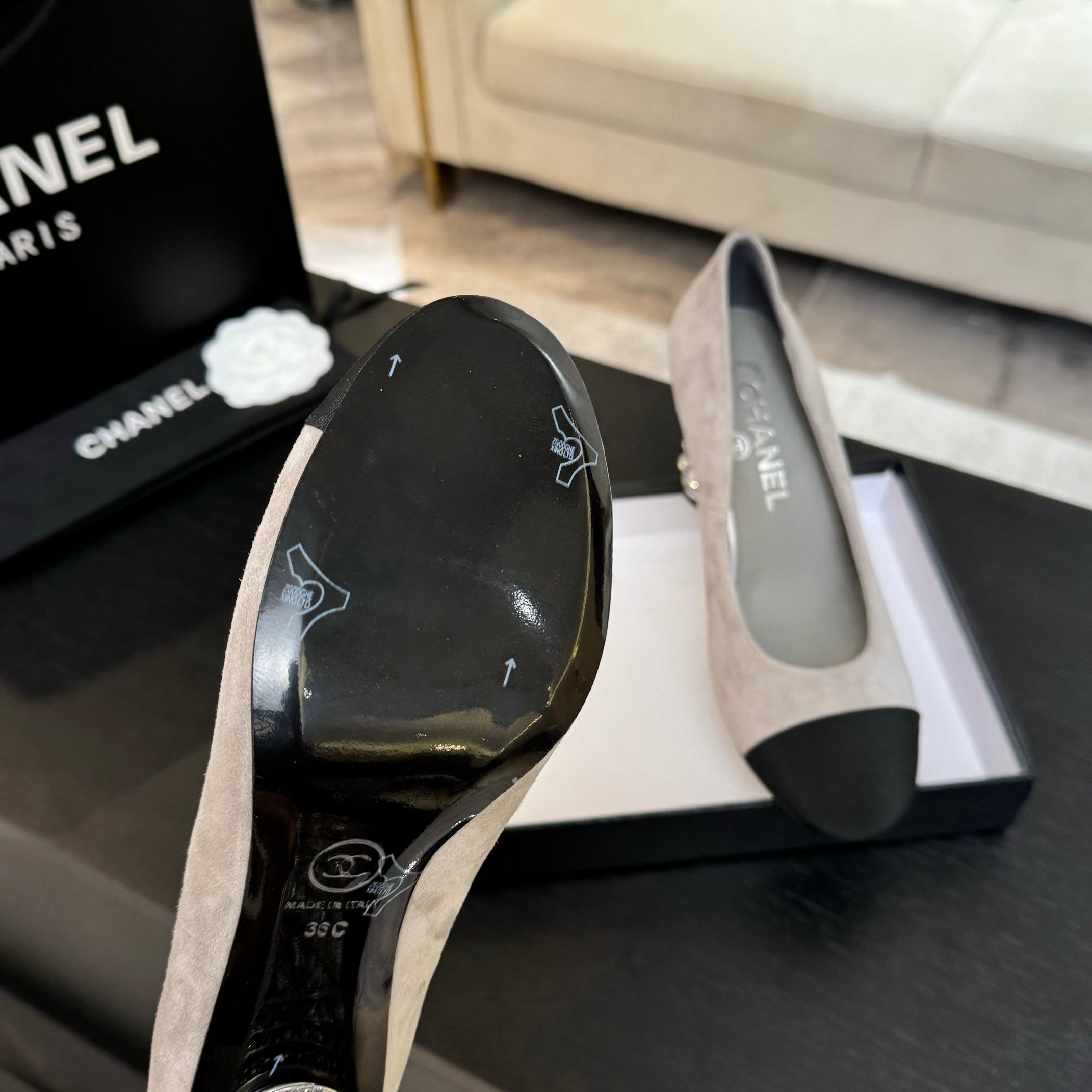 CHANEL HIGH HEEL 85 MM SANDALS IN PALE GRAY SUEDE AND BLACK FABRIC