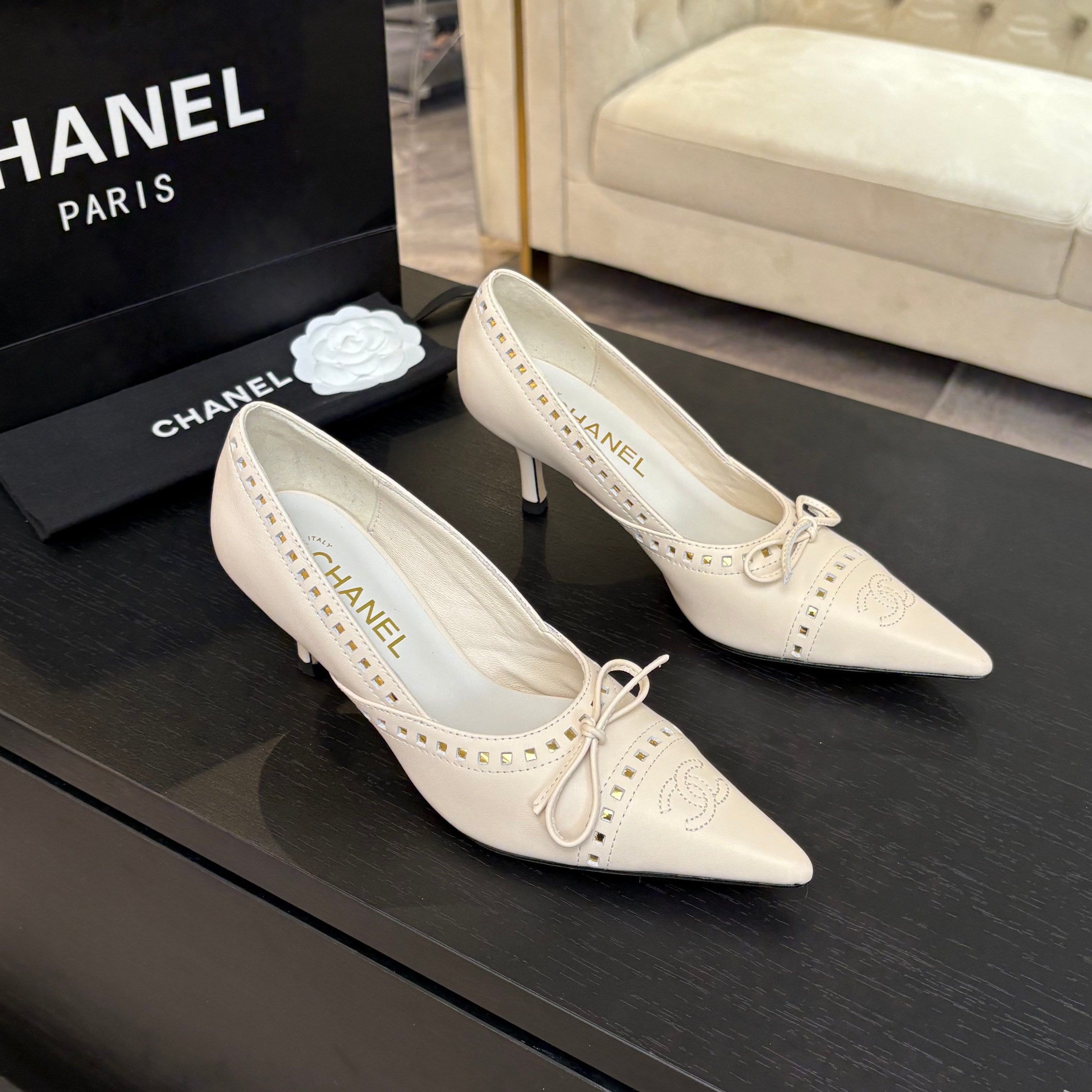 CHANEL HIGH HEEL PUMP 65 MM IN WHITE CREAM LAMBSKIN