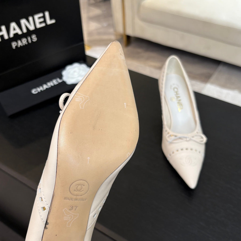 CHANEL HIGH HEEL PUMP 65 MM IN WHITE CREAM LAMBSKIN