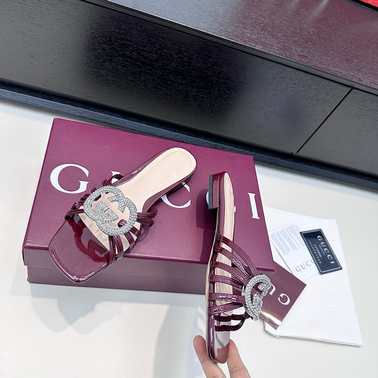 GUCCI 26S FLAT SLIDES IN DARK RED CALFSKIN WITH CRYSTAL