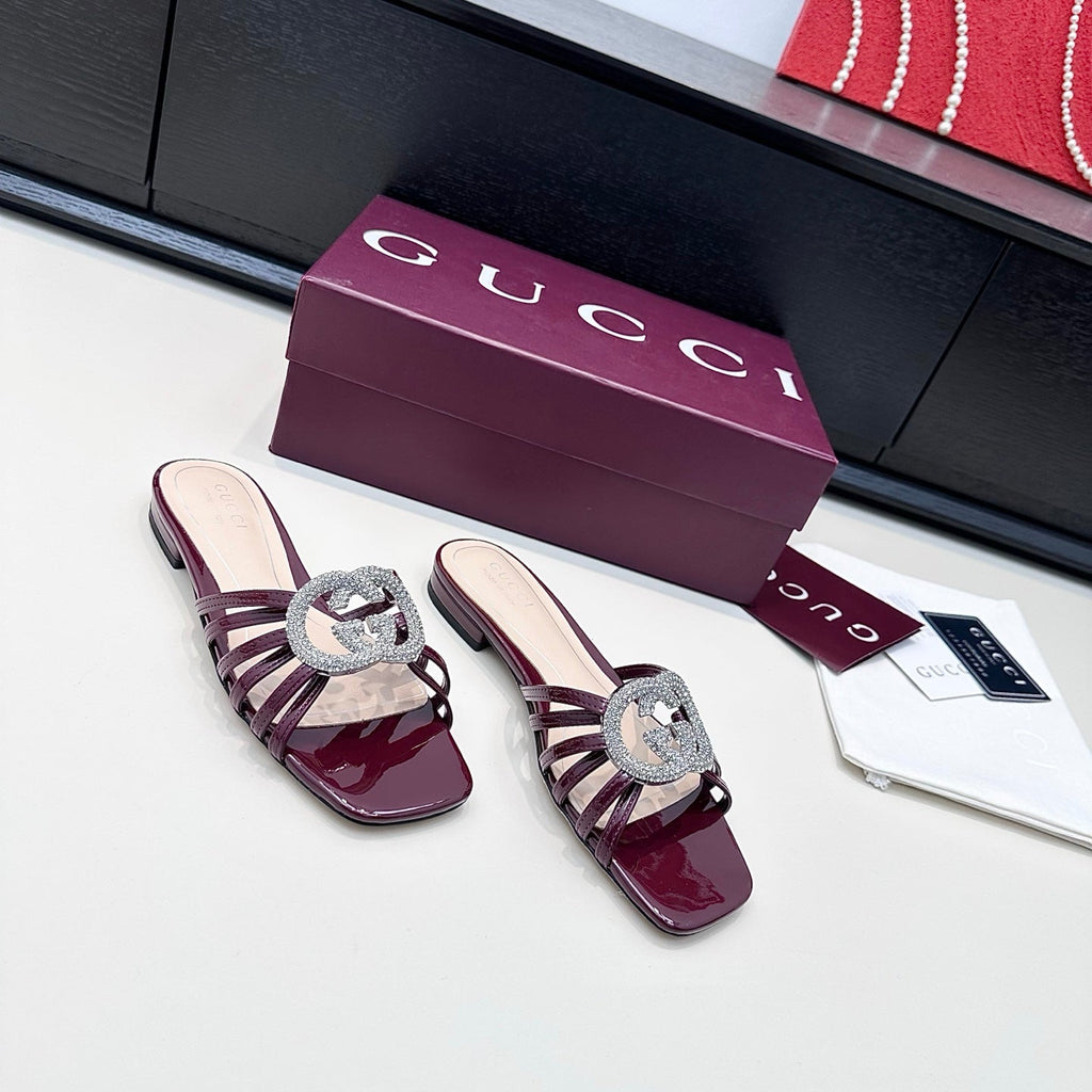 GUCCI 26S FLAT SLIDES IN DARK RED CALFSKIN WITH CRYSTAL