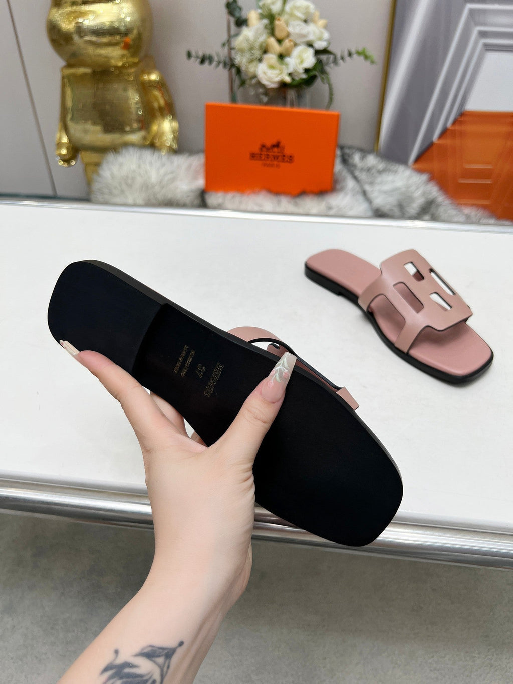 HERMES FLATFORM SANDAL LIGHT PINK CALFSKIN