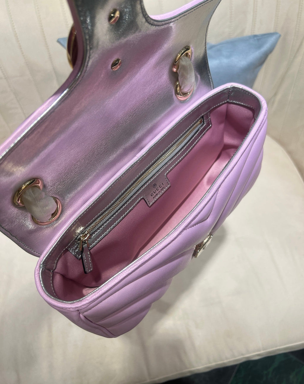 GUCCI MARMONT 26 MEDIUM SHOULDER BAG LIGHT PINK CALFSKIN