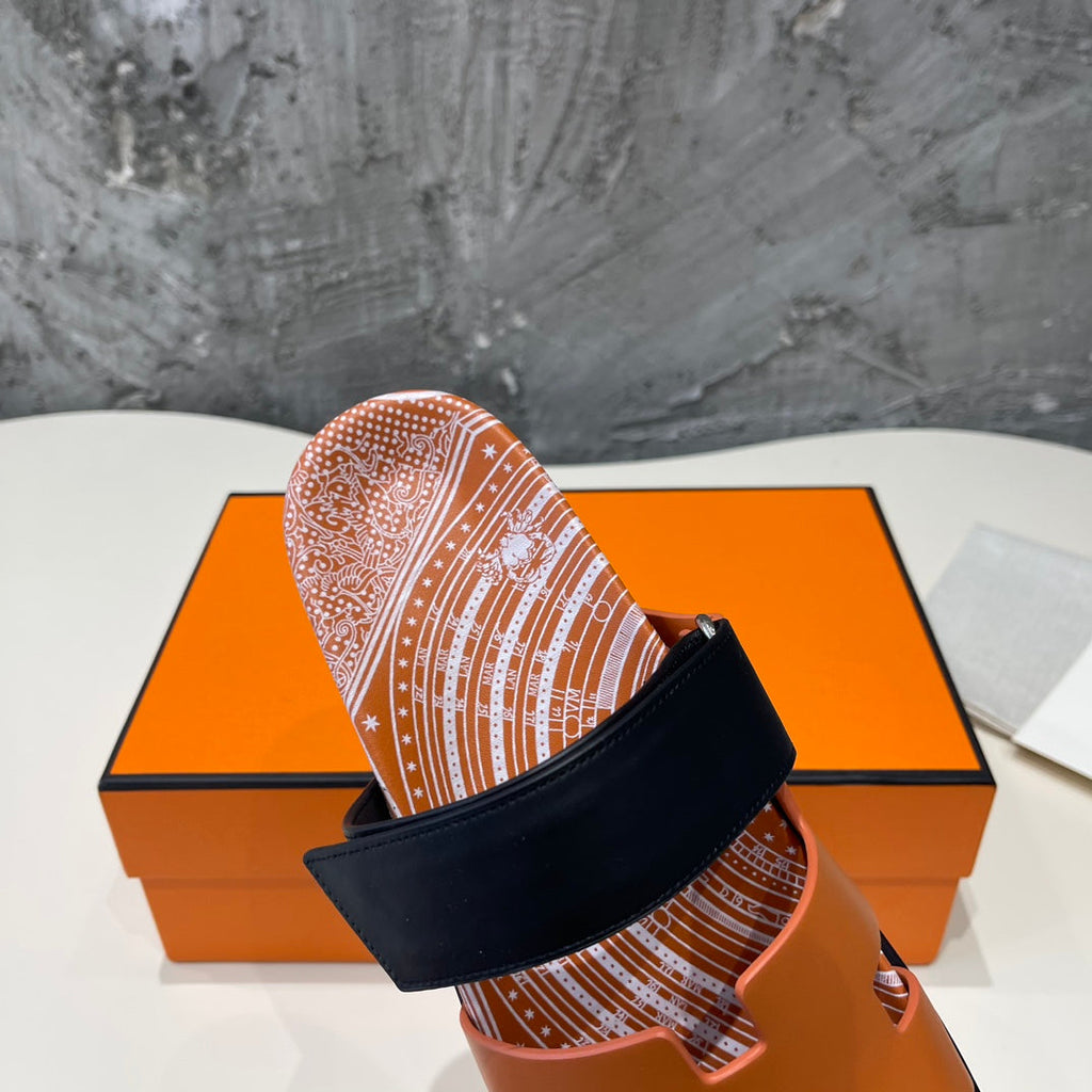 HERMES CHYPRE SANDAL CARAMEL CALFSKIN UNIQUE