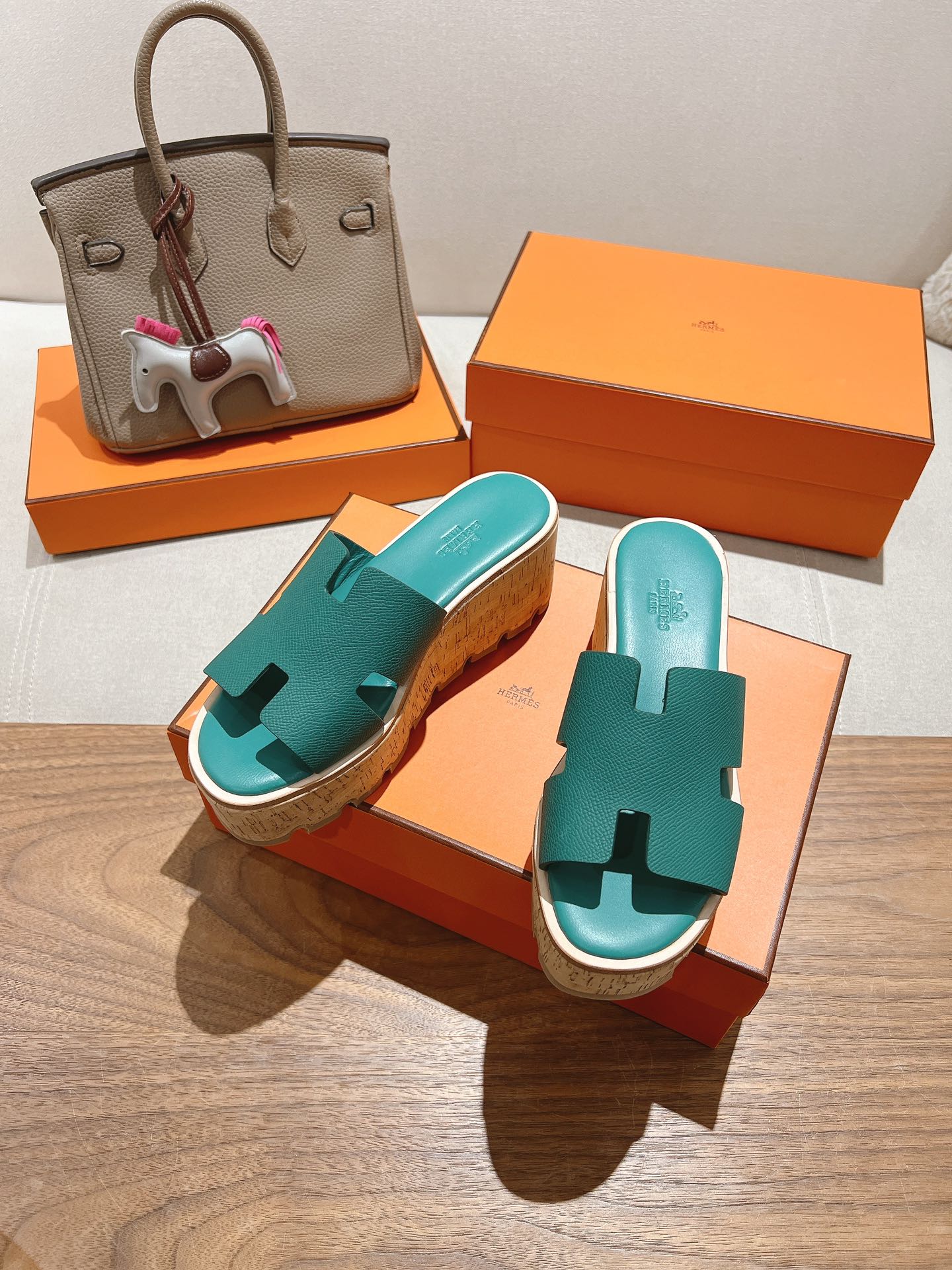 HERMES 25S HIGH WEDGE SANDALS IN PASTEL SEA GREEN LAMBSKIN STYLE 30