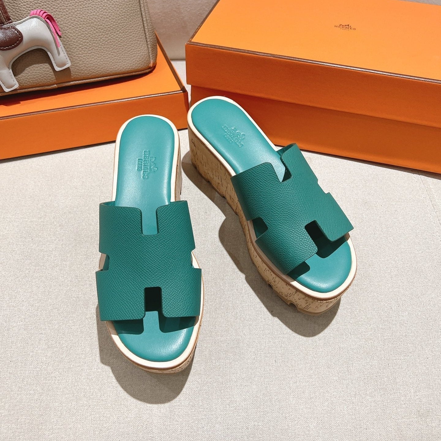 HERMES 25S HIGH WEDGE SANDALS IN PASTEL SEA GREEN LAMBSKIN STYLE 30
