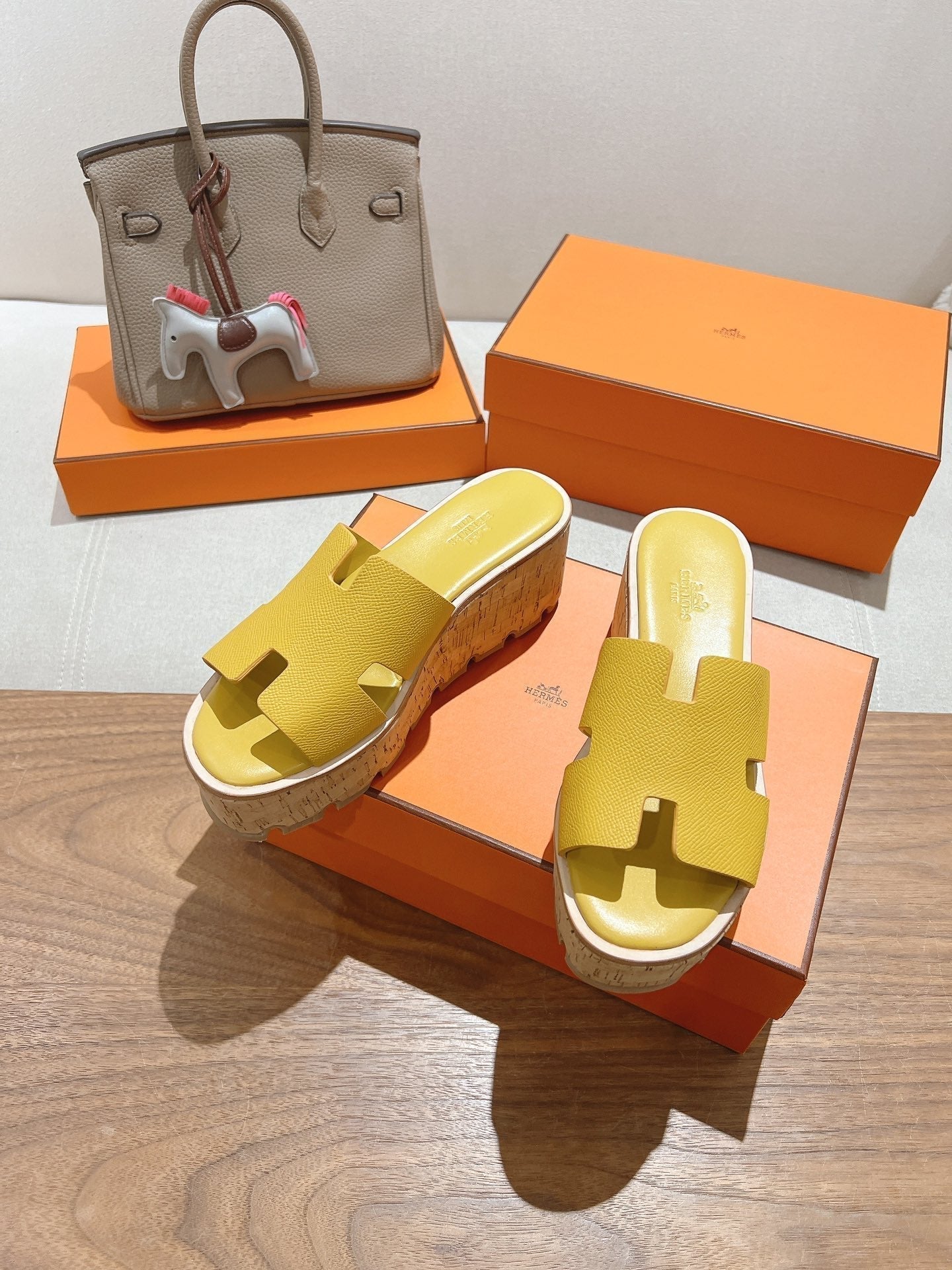 HERMES 25S HIGH WEDGE SANDALS IN DARK YELLOW LAMBSKIN STYLE 27