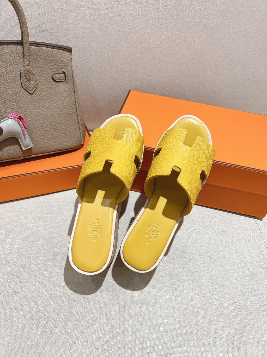 HERMES 25S HIGH WEDGE SANDALS IN DARK YELLOW LAMBSKIN STYLE 27