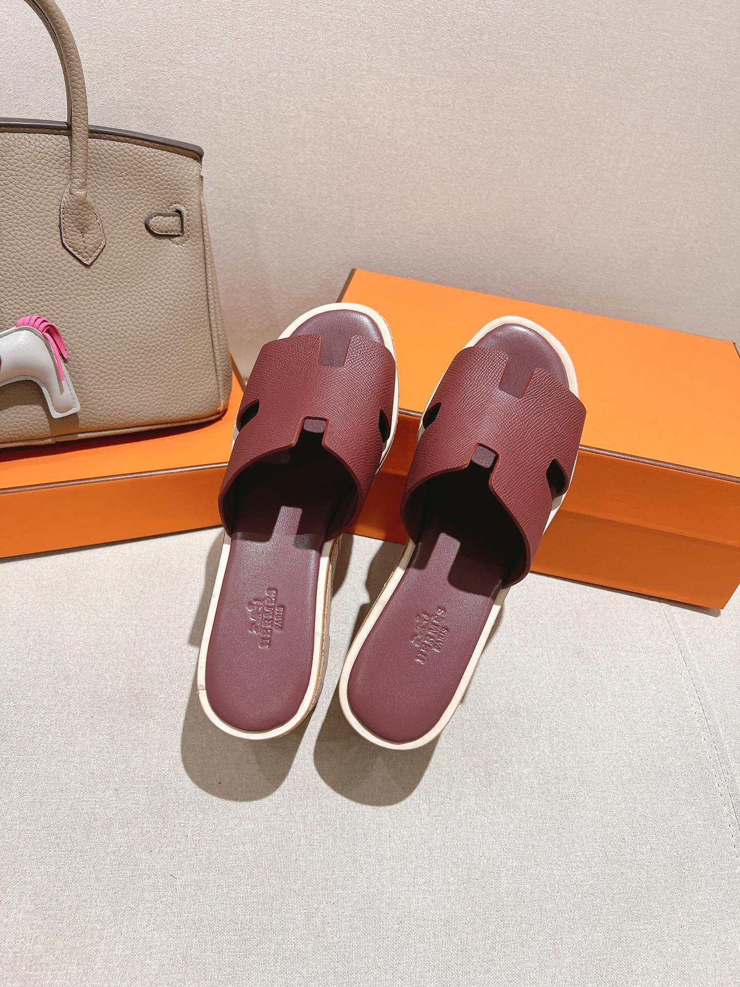 HERMES 25S HIGH WEDGE SANDALS IN RICH WINE RED LAMBSKIN STYLE 21