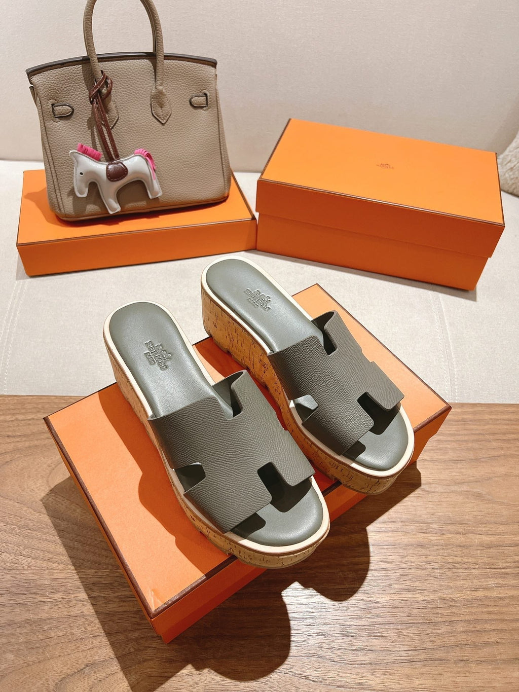 HERMES 25S HIGH WEDGE SANDALS IN DARK GREY LAMBSKIN STYLE 11