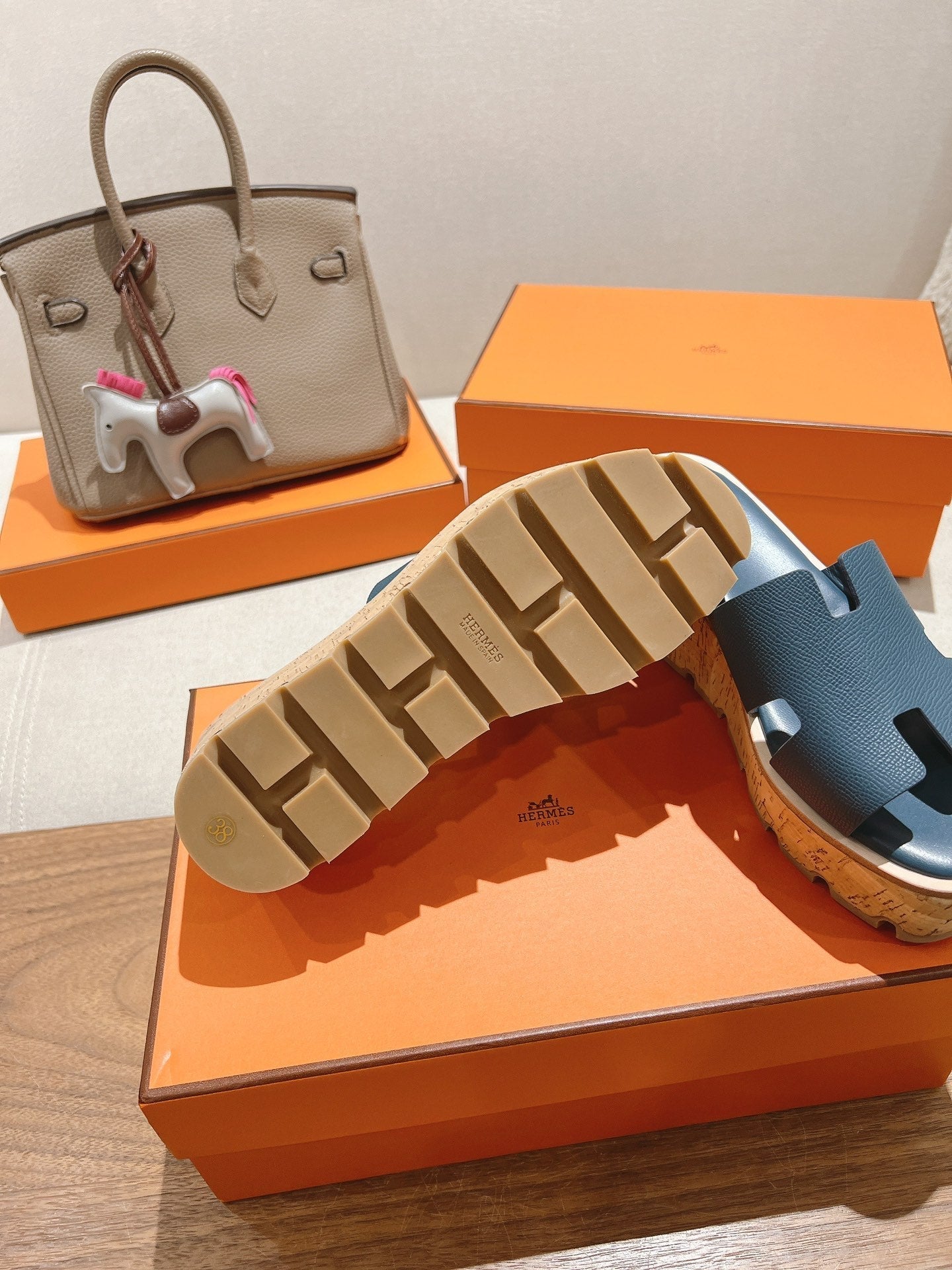 HERMES 25S HIGH WEDGE SANDALS IN DEEP SLATE BLUE LAMBSKIN STYLE 16