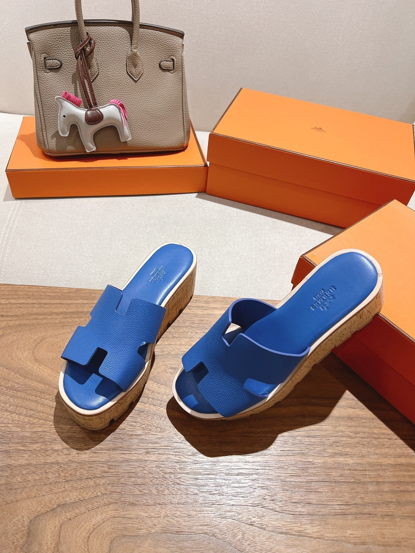 HERMES 25S HIGH WEDGE SANDALS IN COBALT BLUE LAMBSKIN STYLE 20