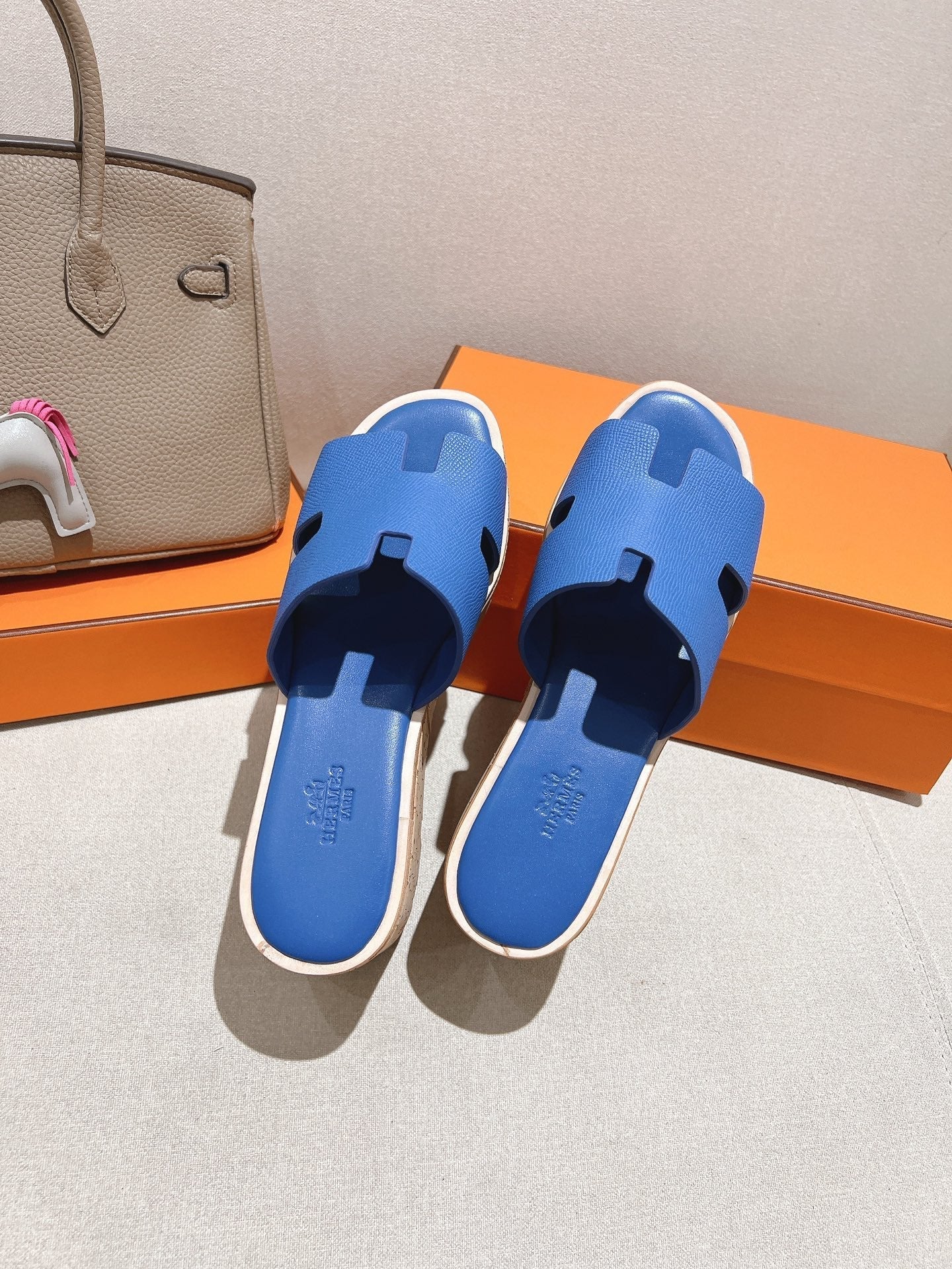 HERMES 25S HIGH WEDGE SANDALS IN COBALT BLUE LAMBSKIN STYLE 20