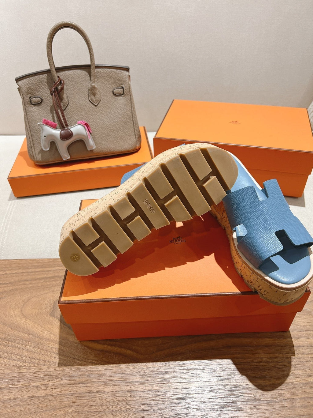HERMES 25S HIGH WEDGE SANDALS IN BLUE LAMBSKIN STYLE 10
