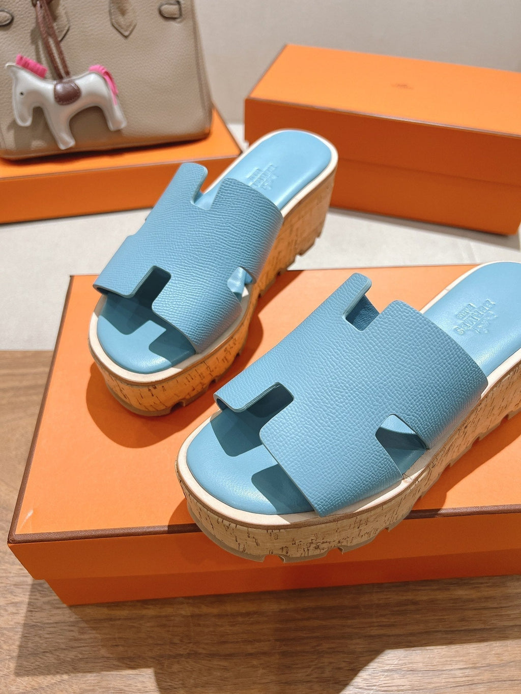 HERMES 25S HIGH WEDGE SANDALS IN SKY BLUE LAMBSKIN STYLE 8