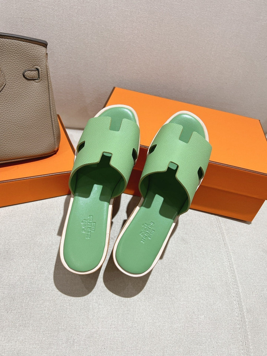 HERMES 25S HIGH WEDGE SANDALS IN LIGHT GREEN LAMBSKIN STYLE 1