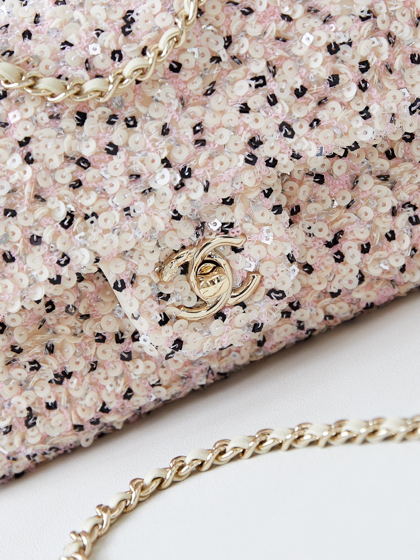CHANEL 25S FLAP BAG 20 IN LIGHT PINK MIX BLACK SEQUINS