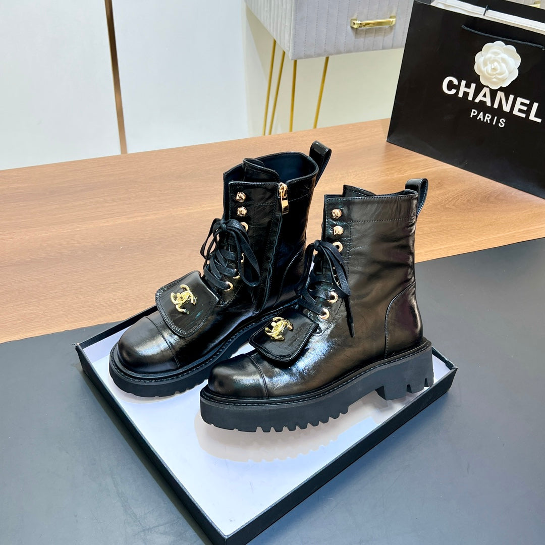 CHANEL 25S HIGH ANKLE BOOTS WITH ZIPPER IN BLACK FULL CALFSKIN GOLD HARDWARE