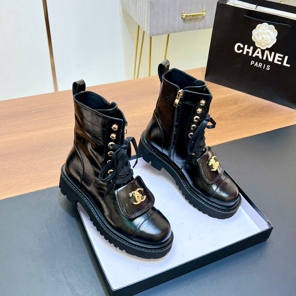 CHANEL 25S HIGH ANKLE BOOTS WITH ZIPPER IN BLACK FULL CALFSKIN GOLD HARDWARE