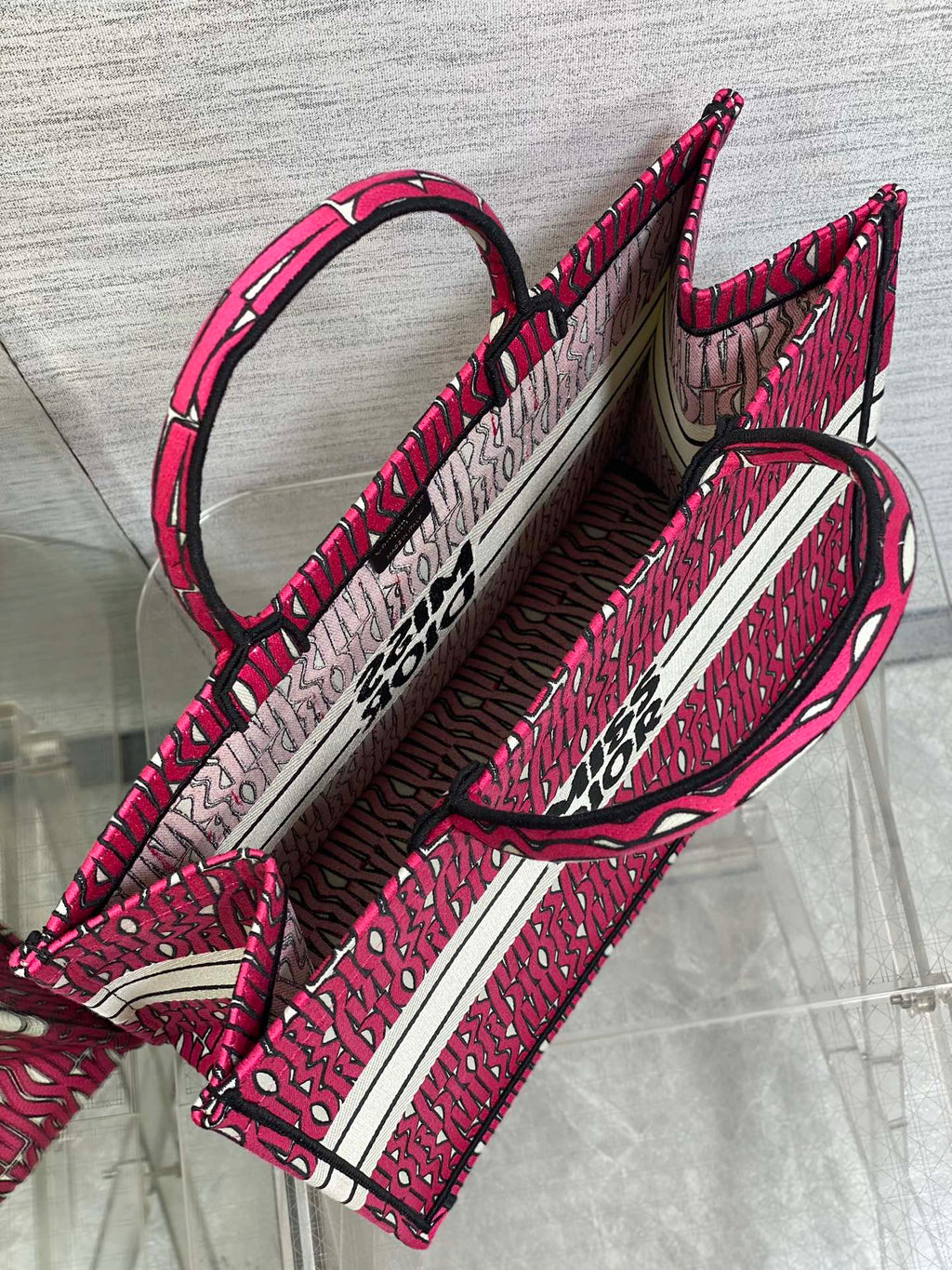 DIOR MISS LARGE TOTE 42 IN MAGENTA PURPLE CANVAS